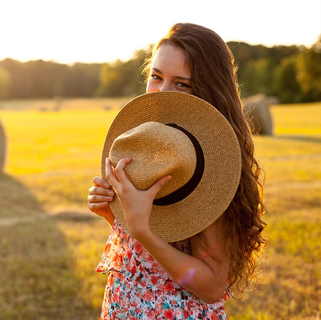 Güneşe Duyarlı Cilt Nedir? Kimlerde Daha Sık Görülür?