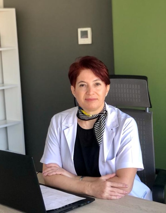 Uzm. Dr. Ayşenur Cetişli