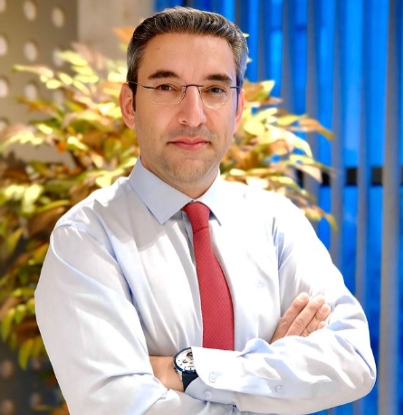 Uzm. Dr. Yılmaz Turan